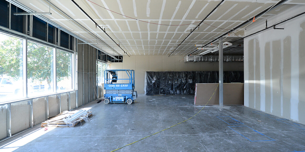Data Specialties Inc.
Services.
Construction.
Photo by Robert Binder