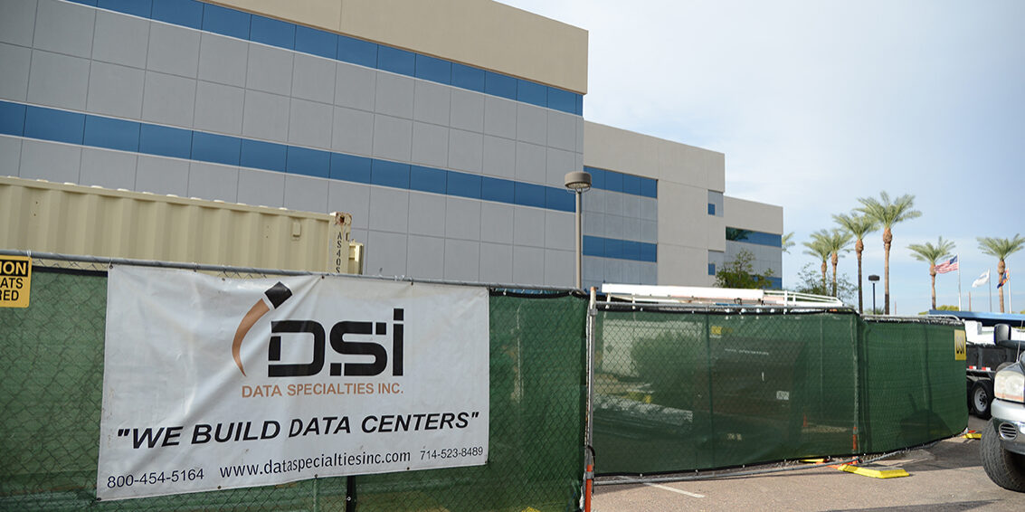 Data Specialties Inc.
Services.
Construction.
Photo by Robert Binder