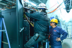 Data Specialties Inc. 2016
03/01/16
Swift Transportation
2200 S. 75th Avenue
Phoenix, AZ 85043
Photo by Robert Binder