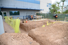 Data Specialties Inc.
Services.
Construction.
Photo by Robert Binder